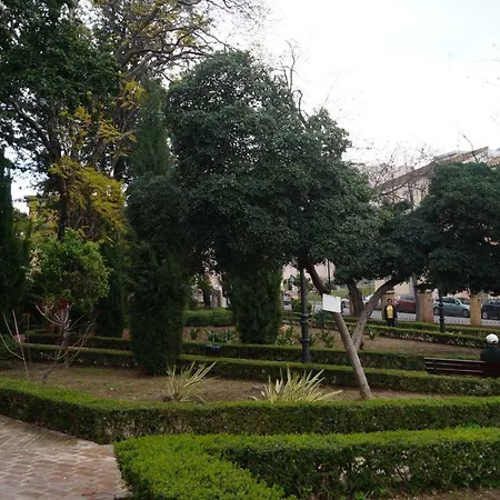 Apartment Plaza Alfonso Xii Malaga
